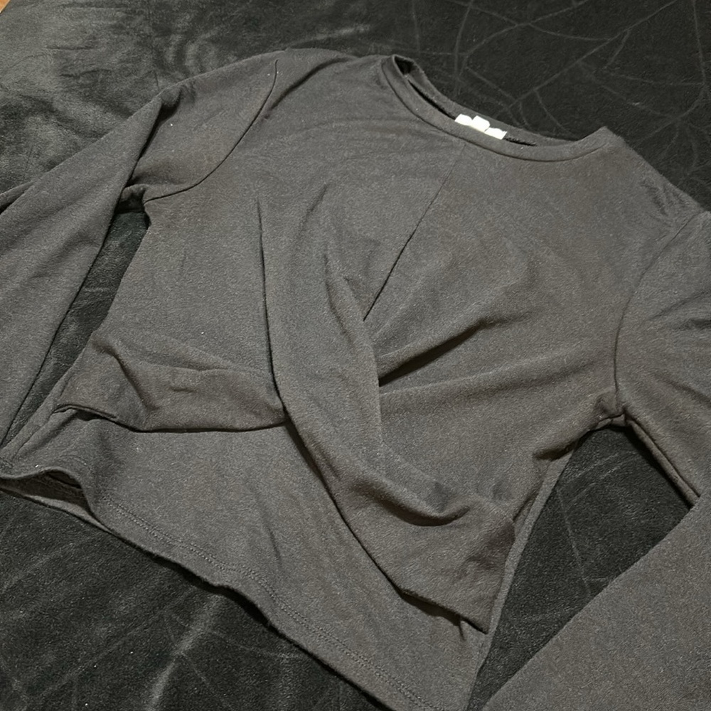 Twist Front Crop Top, Small - Picture 2 of 4